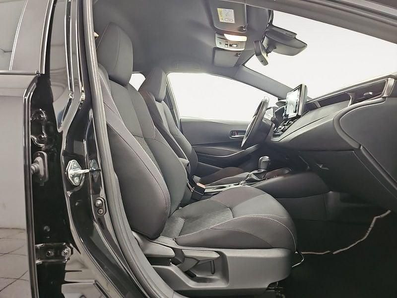 Usado Toyota Corolla Active 122 CV (89 kW) 2022 Negro