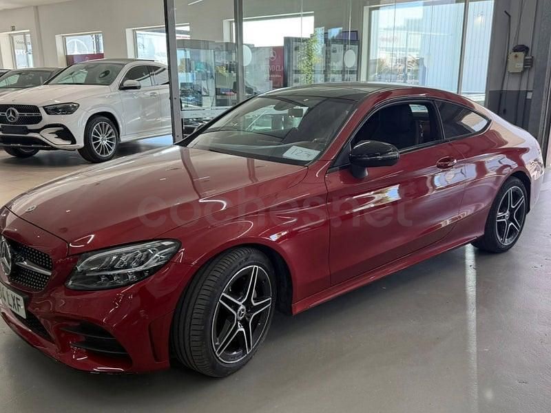 Usado Mercedes C200 184 CV (135 kW) 2022 Rojo Coupe