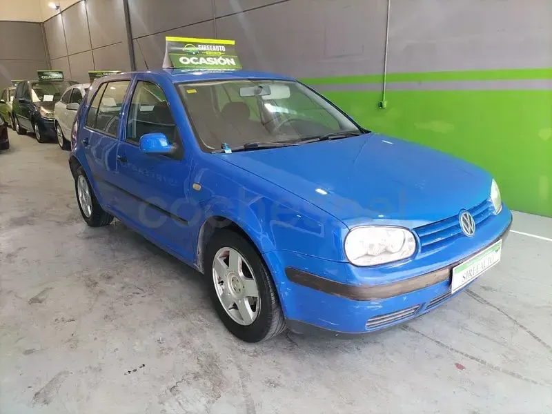 Usado VW Golf III Conceptline 100 CV (73 kW) 1998 Azul Berlina