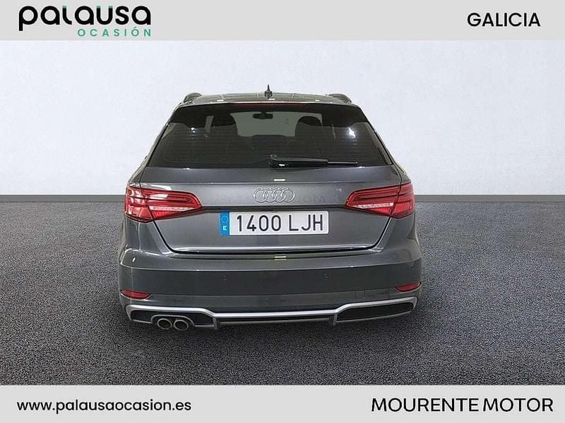 Usado Audi A3 Sportback S-Line 150 CV (110 kW) 2020 Gris Utilitario