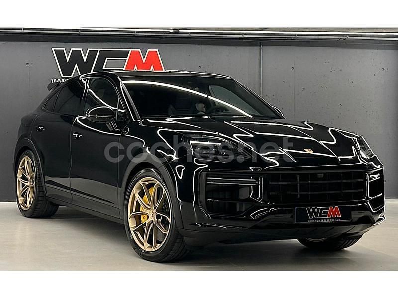 Negro Nuevo 2025 Porsche Cayenne Turbo E-Hybrid SUV | 219.900 € - Imagen 1/4