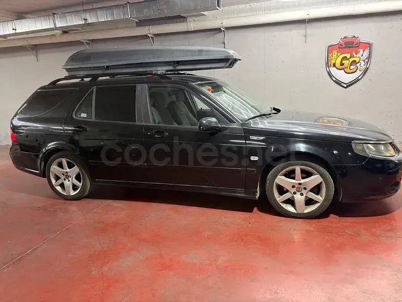Usado Saab 9-5 Vector 150 CV (110 kW) 2006 Negro Familiar