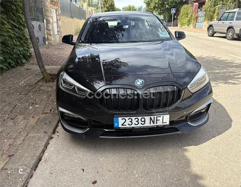 Negro Usado 2020 BMW 120 Comfort Edition Utilitario | 25.700 € (Precio justo) - Imagen 1/4