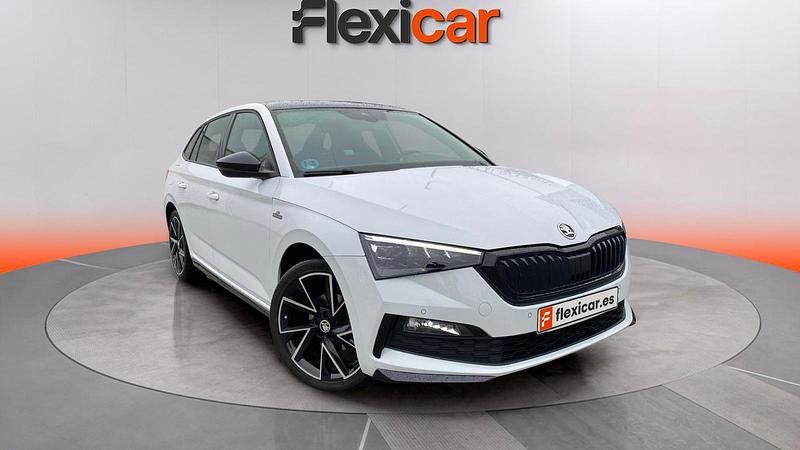 Usado Skoda 110 R Monte Carlo 150 CV (110 kW) 2023 Blanco Berlina
