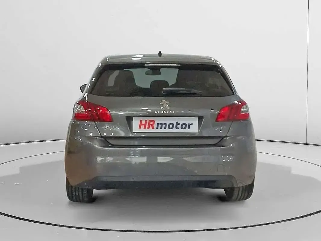 Usado Peugeot 308 Access 82 CV (60 kW) 2016 Gris Utilitario