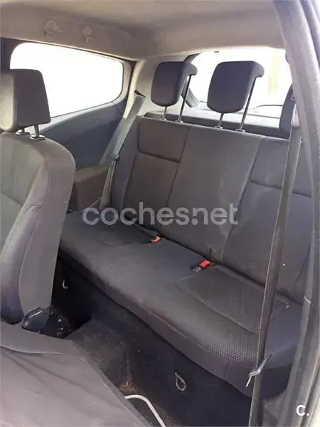 Usado Renault Clio II Authentique 75 CV (55 kW) 2006 Gris / plata Berlina
