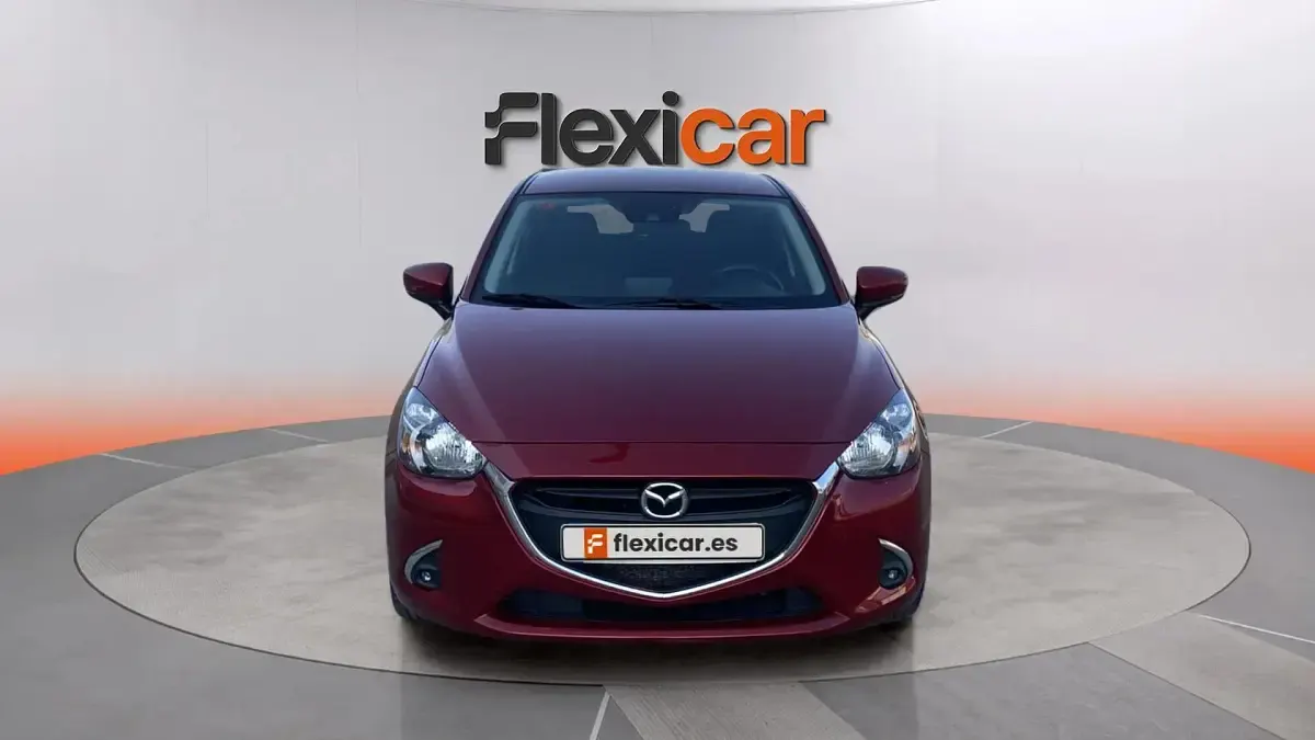 Usado Mazda 2 Edition 90 CV (66 kW) 2019 Rojo Berlina