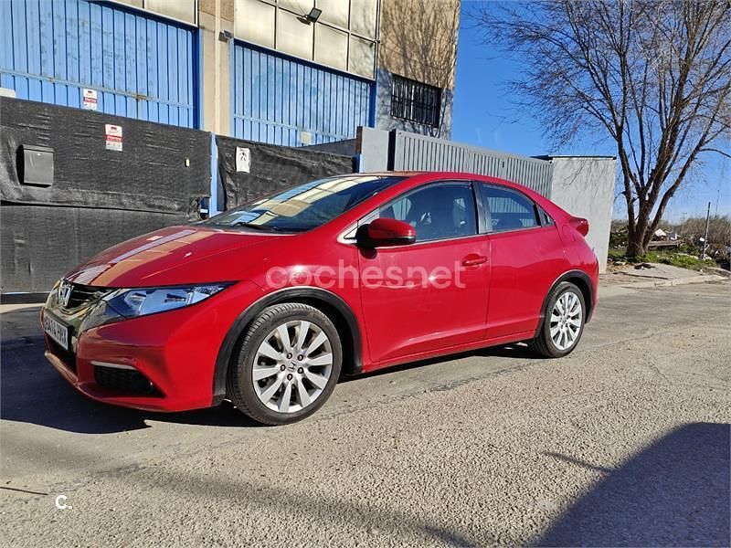 Usado Honda Civic Sport 142 CV (104 kW) 2013 Rojo Berlina