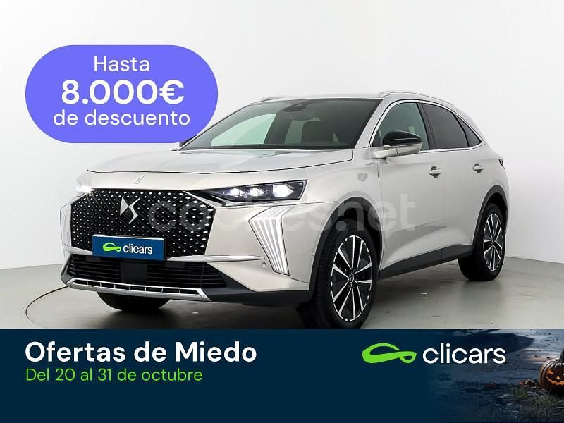 Gris / plata Usado 2024 DS Automobiles DS7 Crossback Rivoli SUV | 27.990 € (Un poco caro) - Imagen 1/4