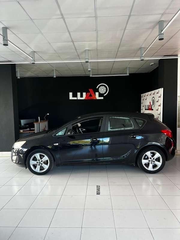 Brugt Opel Astra Cosmo 110 HK (80 kW) 2011 Sort Hatchback