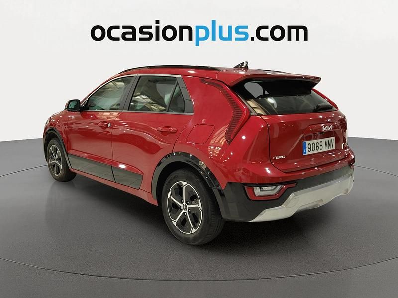 Usado Kia Niro 141 CV (103 kW) 2024 Blanco SUV