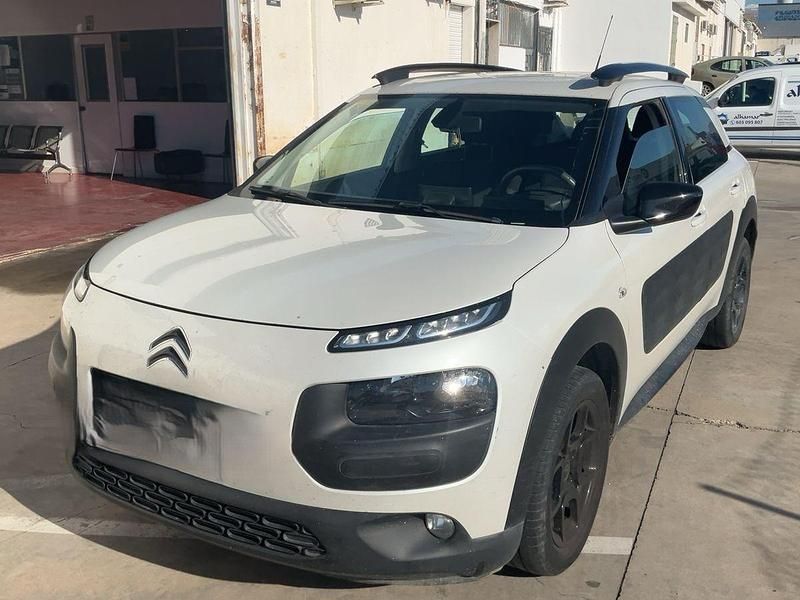 Blanco Usado 2017 Citroën C4 Cactus Feel Utilitario | 7990 € (Buen precio) - Imagen 1/4