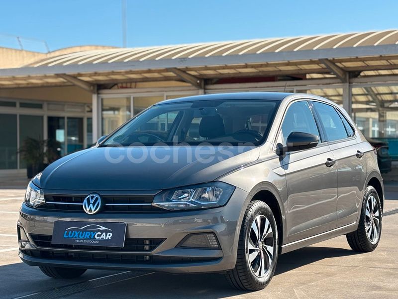 Gris / plata Usado 2019 VW Polo Beats Berlina | 16.990 € (Caro) - Imagen 1/4