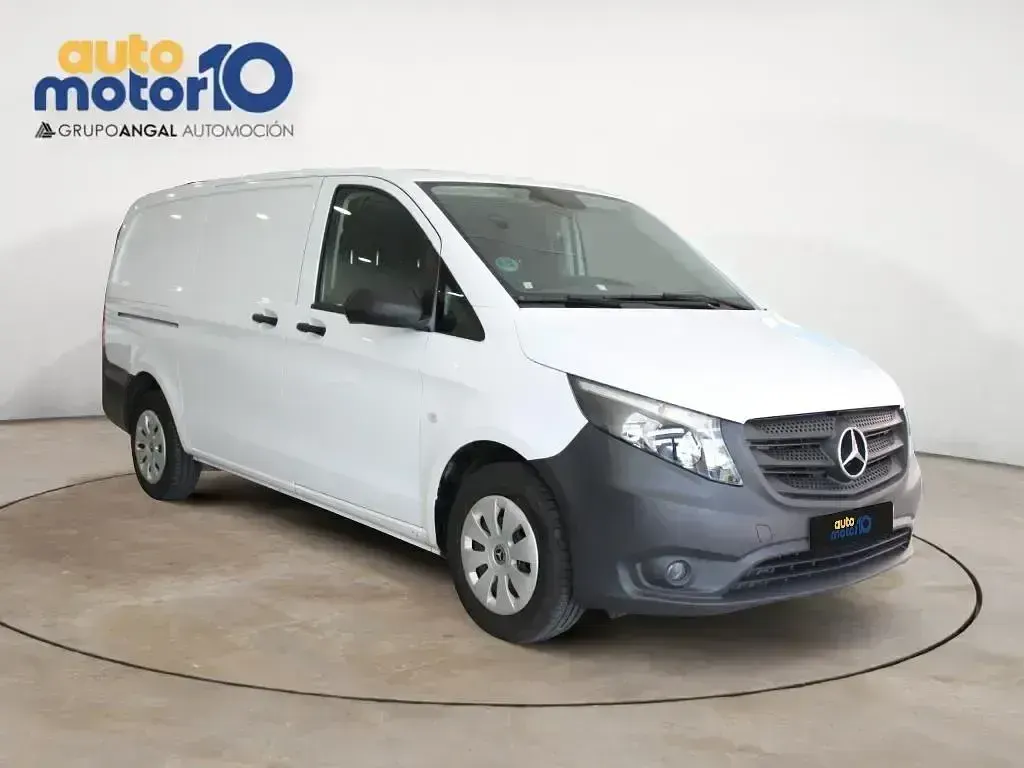 Usado Mercedes Vito 102 CV (75 kW) 2024 Blanco Van