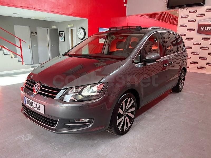 Usado VW Sharan Sportline 184 CV (135 kW) 2017 Gris / plata Monovolumen