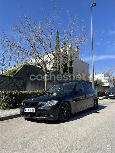 Usado BMW 318 129 CV (94 kW) 2008 Negro Berlina