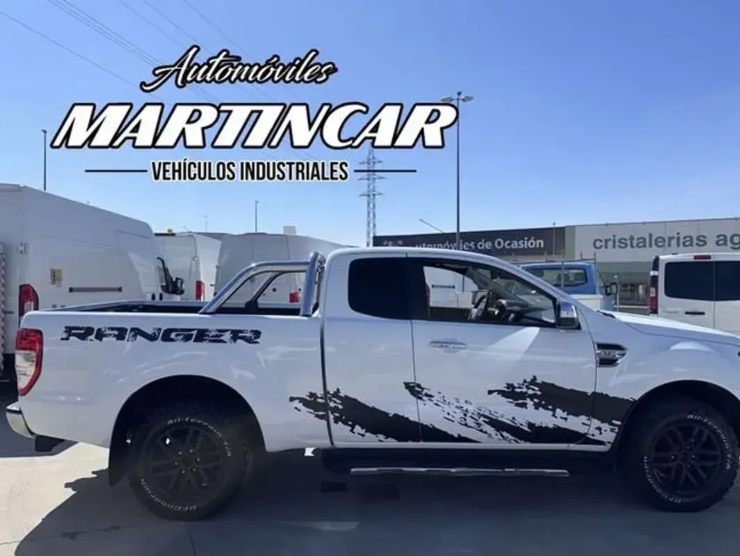 Usado Ford Ranger Limited 200 CV (147 kW) 2017 Blanco Pickup/Camioneta