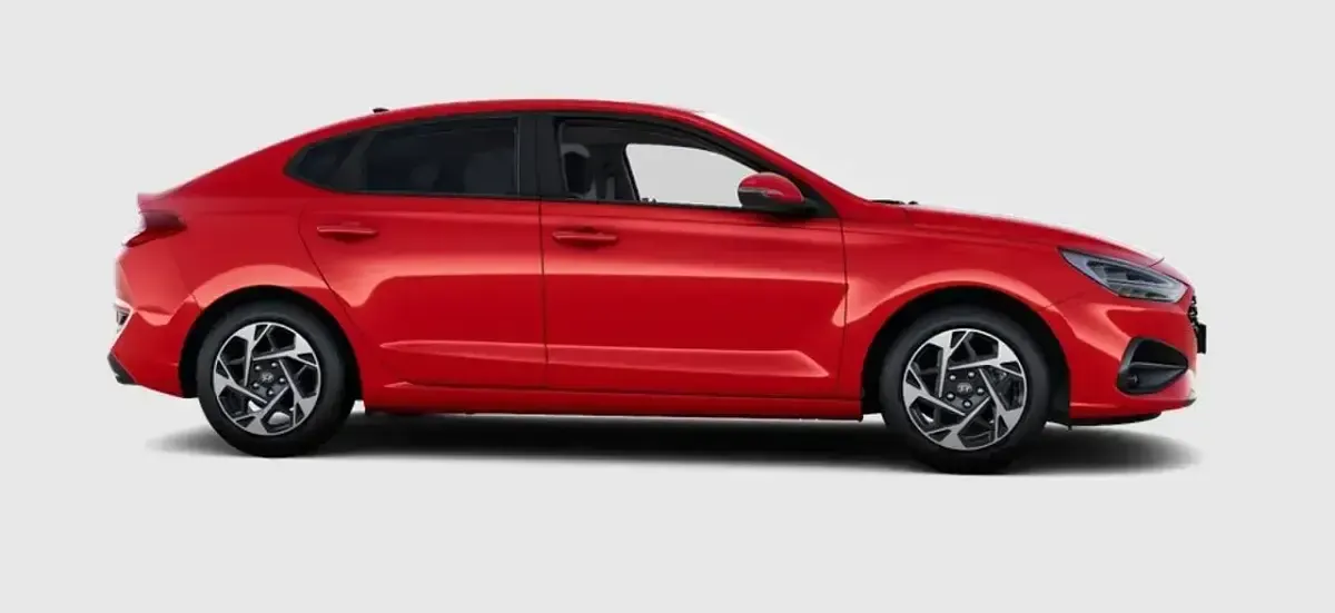 Usado Hyundai i30 101 CV (74 kW) 2024 Rojo