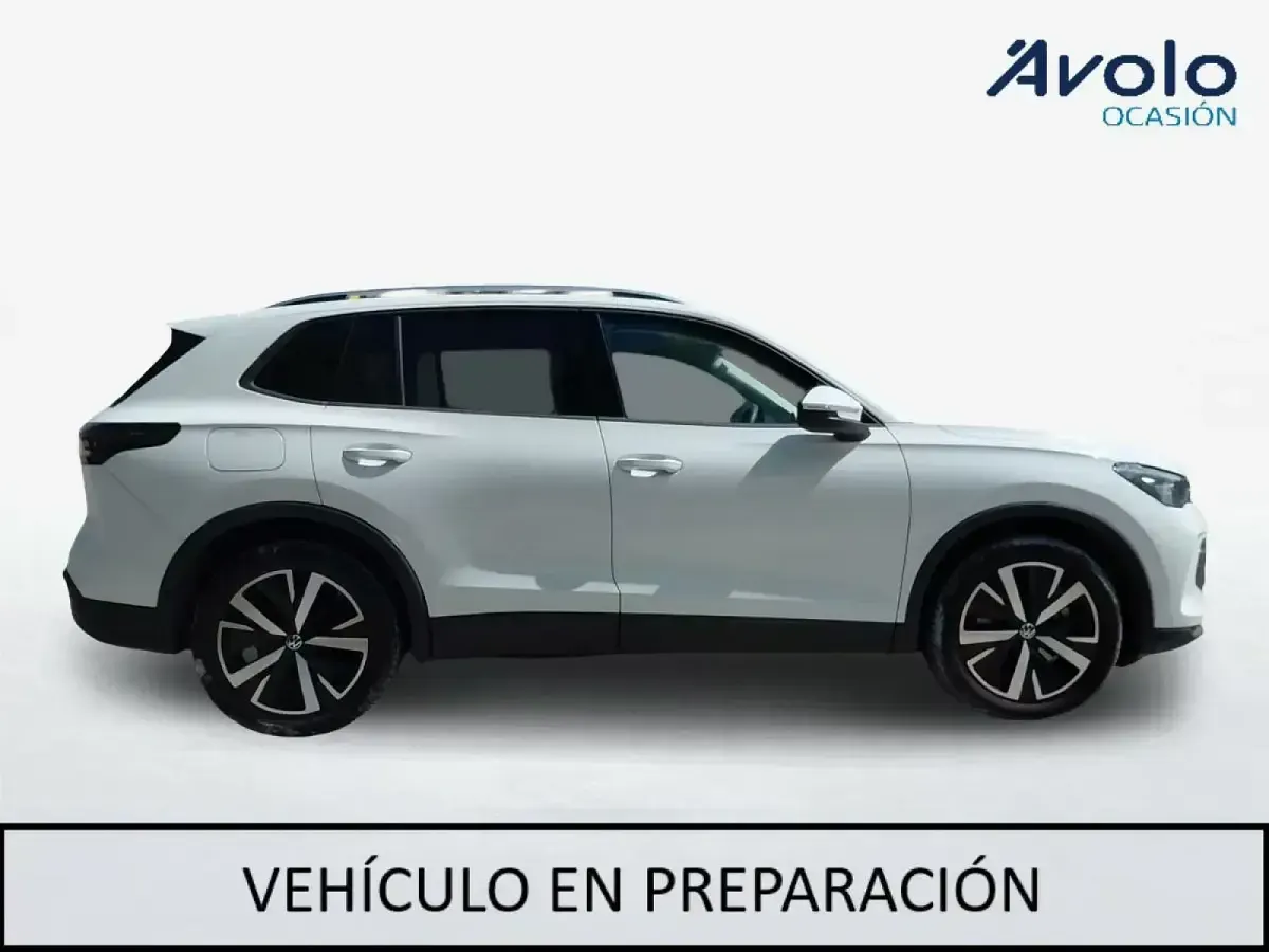 Usado VW Tiguan R-line 150 CV (110 kW) 2025 SUV