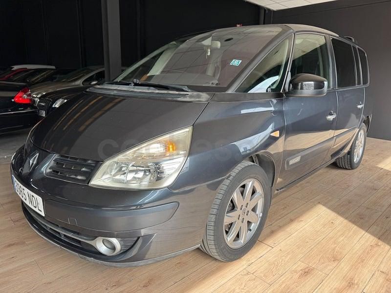Usado Renault Espace 130 CV (95 kW) 2011 Gris / plata Monovolumen