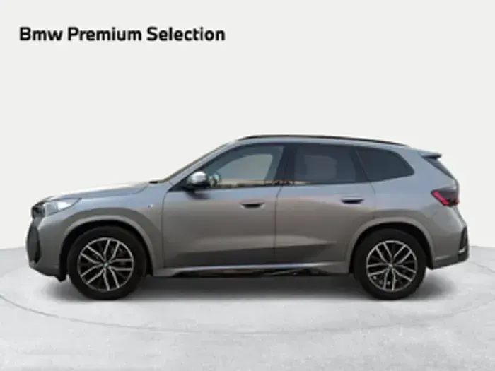 Usado BMW X1 Comfort Edition 150 CV (110 kW) 2024 Gris SUV