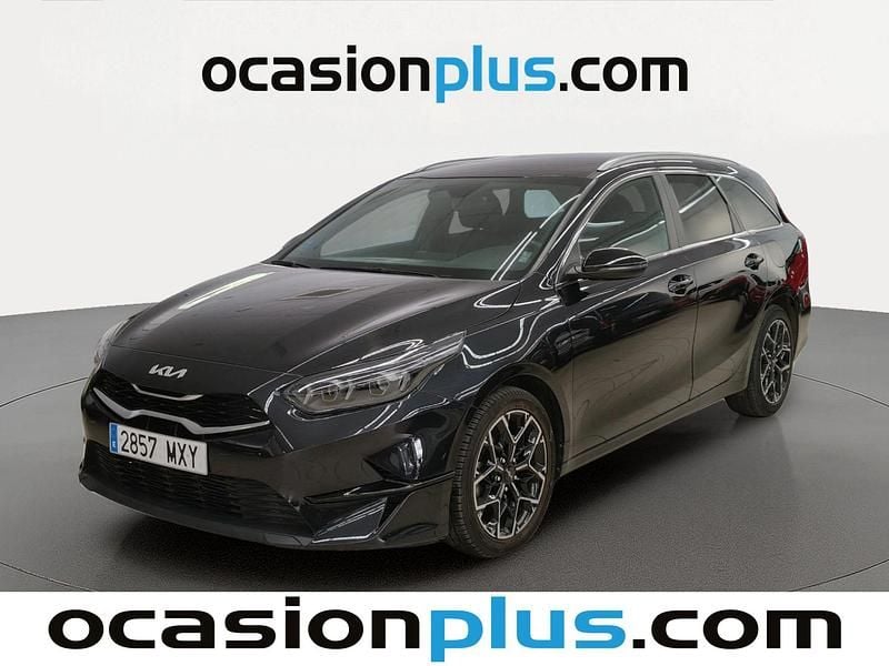 Używany Kia Ceed Style 100 KM (73 kW) 2025 Czarny Hatchback