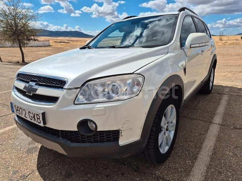 Blanco Usado 2010 Chevrolet Captiva LS SUV | 7500 € (Precio justo) - Imagen 1/4
