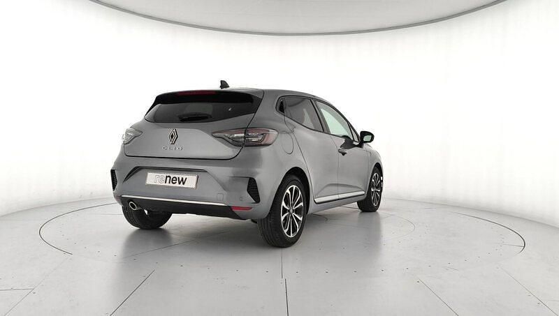 Usado Renault Clio V Techno 100 CV (73 kW) 2025 Gris Berlina