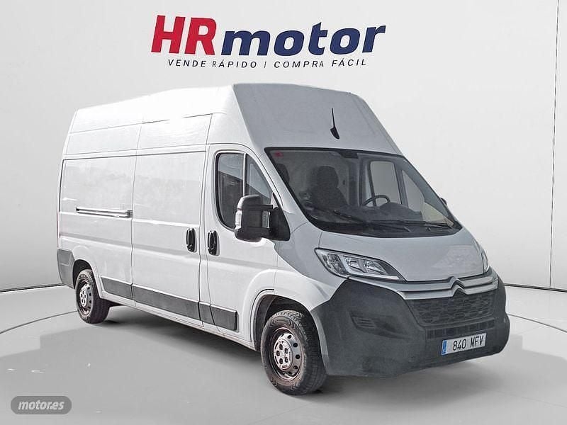 Blanco Usado 2023 Citroën Jumper Monovolumen | 19.200 € (Buen precio) - Imagen 1/4