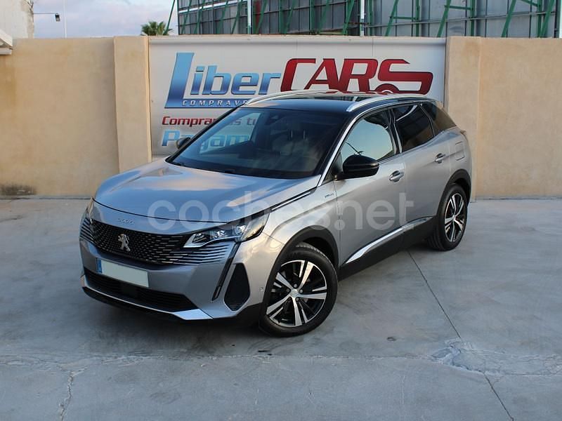 Usado Peugeot 3008 GT 225 CV (165 kW) 2021 Gris / plata SUV