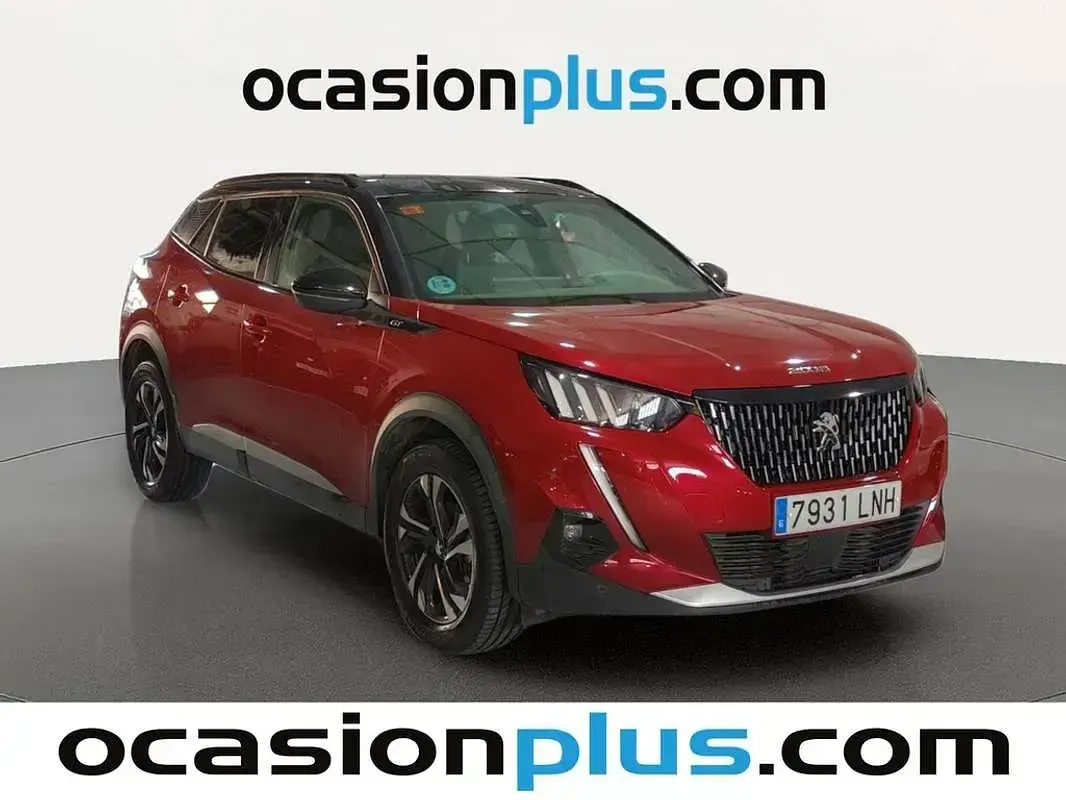 Usado Peugeot 2008 GTi 131 CV (96 kW) 2021 Rojo SUV