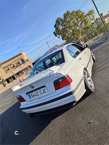 Blanco Usado 1995 BMW 320 Berlina | 6500 € - Imagen 1/4