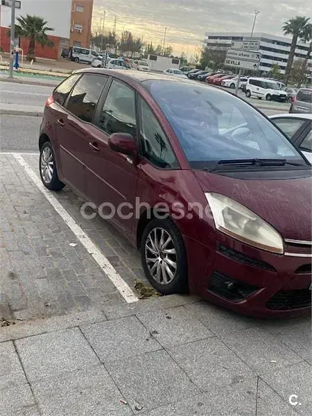 Usado Citroën C4 Picasso Exclusive 110 CV (80 kW) 2008 Granate Monovolumen