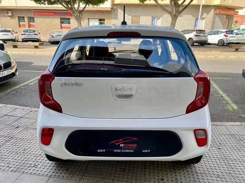 Usado Kia Picanto 67 CV (49 kW) 2021 Blanco Utilitario