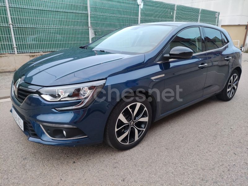 Azul Usado 2019 Renault Mégane IV LIMITED Berlina | 14.900 € (Un poco caro) - Imagen 1/4