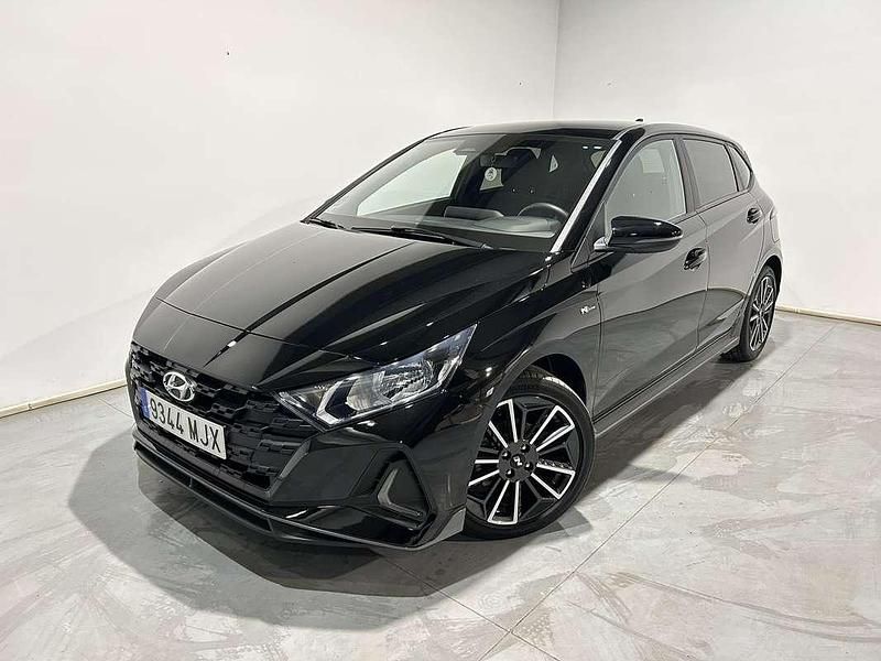 Usado Hyundai i20 N Line 84 CV (61 kW) 2023 Negro Utilitario