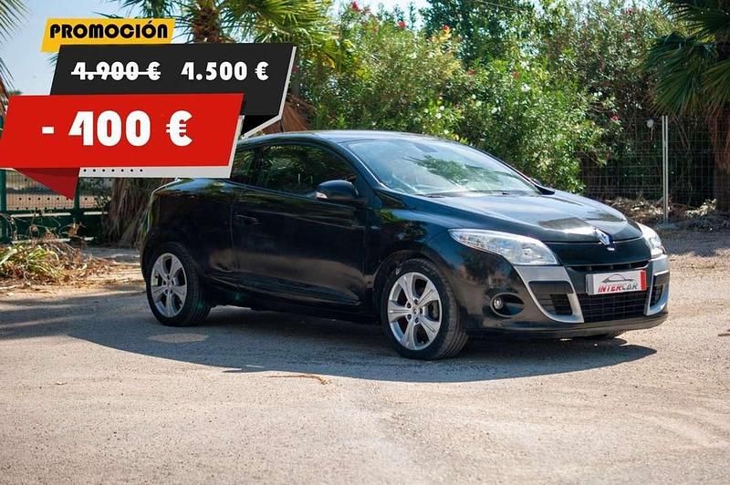 Negro Usado 2009 Renault Mégane Dynamique Berlina | 4500 € (Precio justo) - Imagen 1/4