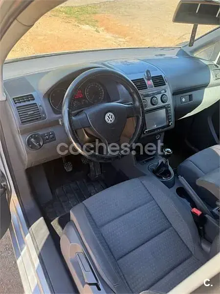Usado VW Touran Edition 105 CV (77 kW) 2007 Negro Monovolumen
