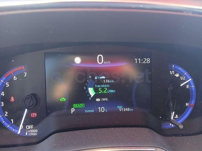 Usado Toyota Corolla Active 122 CV (89 kW) 2021 Blanco Berlina