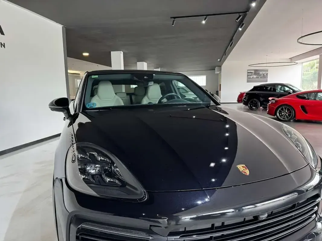 Usado Porsche Cayenne 340 CV (250 kW) 2020 Negro SUV