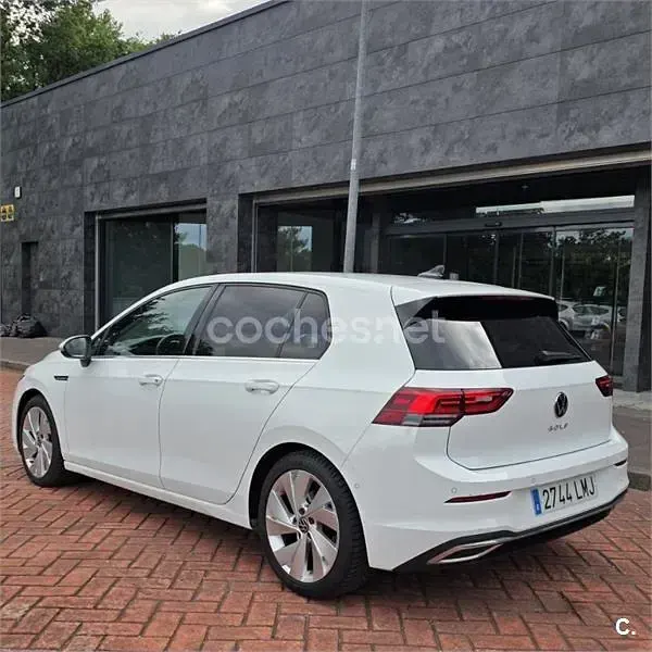 Usado VW Golf VII Advance 150 CV (110 kW) 2021 Blanco Utilitario