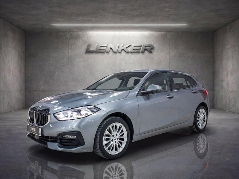 Usado BMW 118 150 CV (110 kW) 2024 Gris / plata Utilitario