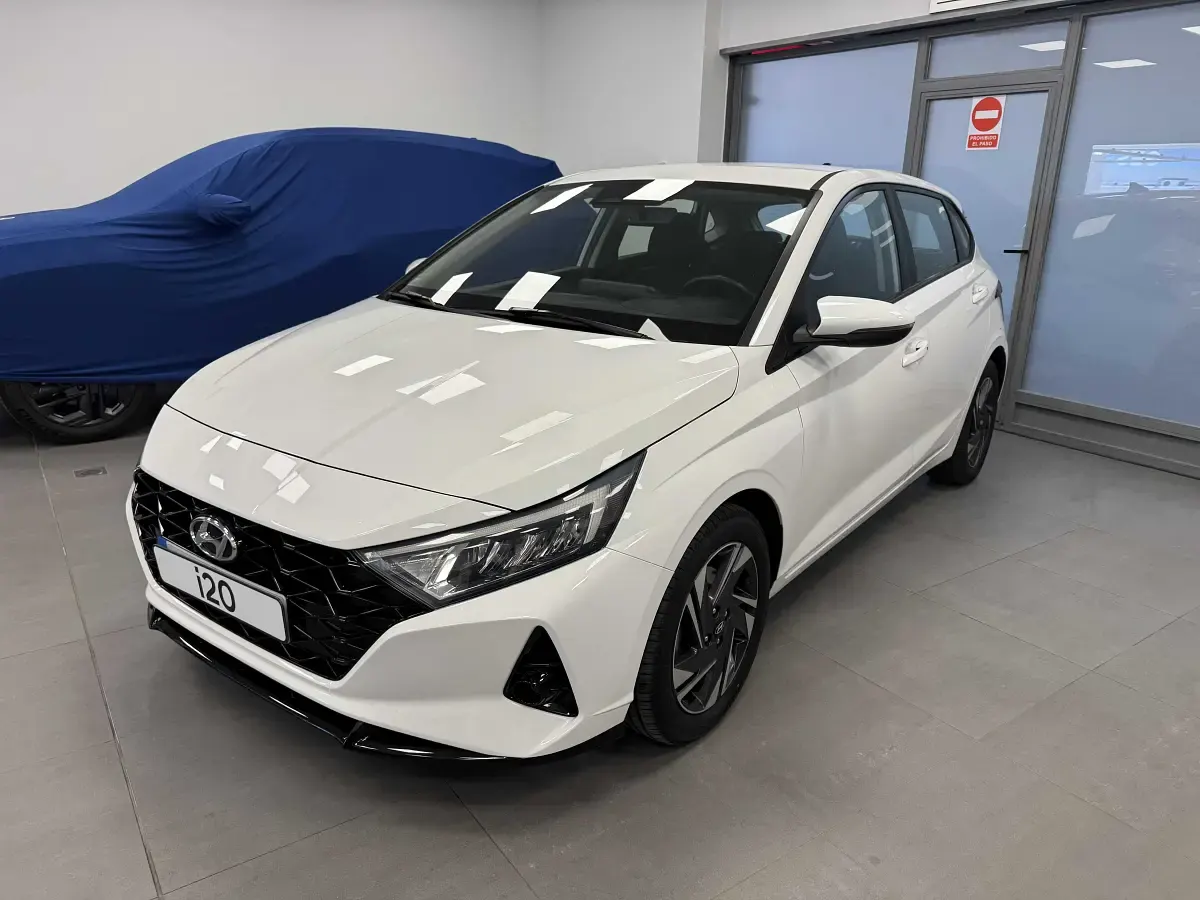 Begagnad Hyundai i20 99 HK (72 kW) 2020 Halvkombi