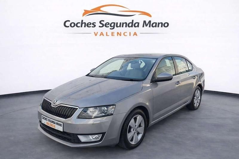 Usado Skoda Octavia Ambition 105 CV (77 kW) 2015 Beige Utilitario