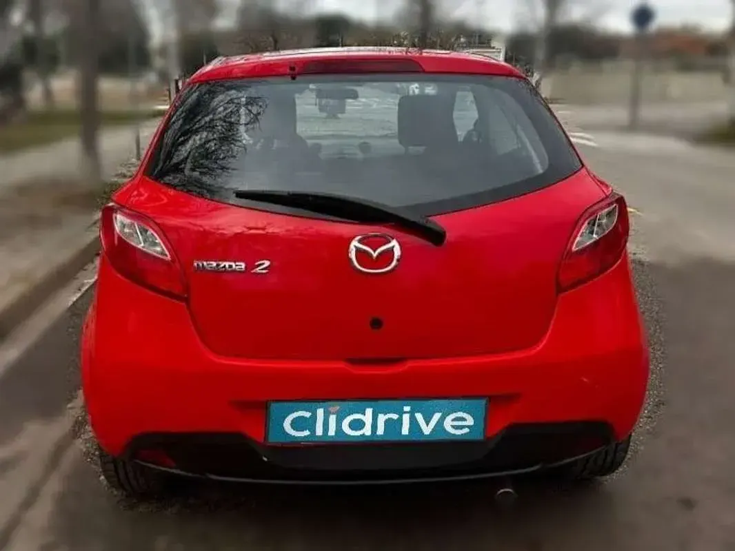 Occasion Mazda 2 Active Plus 86 PK (63 kW) 2010 Rood Hatchback