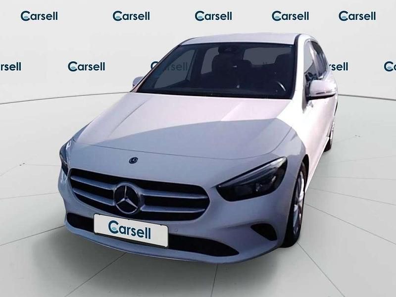 Blanco Usado 2021 Mercedes B180 Monovolumen | 21.700 € (Buen precio) - Imagen 1/4