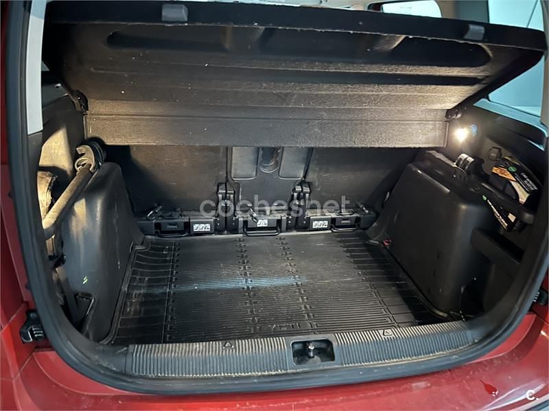 Usado Skoda Yeti Ambition 110 CV (80 kW) 2016 Rojo SUV