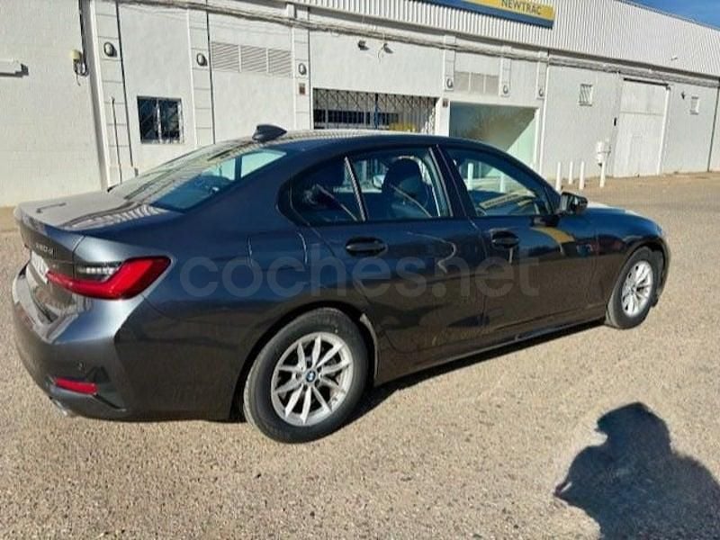 Usado BMW 320e 190 CV (139 kW) 2021 Gris / plata Berlina