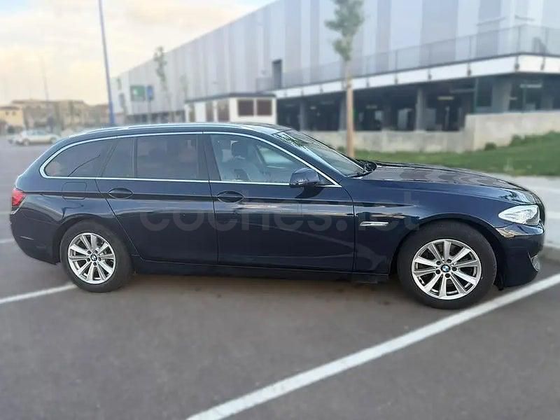 Usado BMW 520 184 CV (135 kW) 2011 Azul Familiar