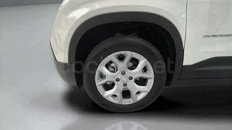 Usado Jeep Avenger Altitude 100 CV (73 kW) 2023 Blanco SUV